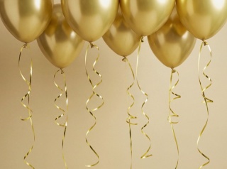 WSTĄŻKA PLASTIKOWA ZŁOTA METALICZNA 25m DO BALONÓW PREZENTÓW UPOMINKÓW