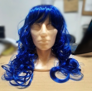 PERUKA DŁUGIE NIEBIESKIE WŁOSY LOKI PRZEBRANIE KARNAWAŁ