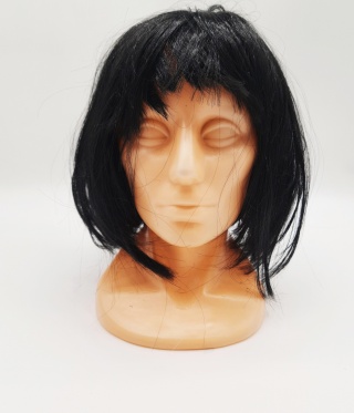 PERUKA KRÓTKIE CZARNE WŁOSY BOB PRZEBRANIE KARNAWAŁ