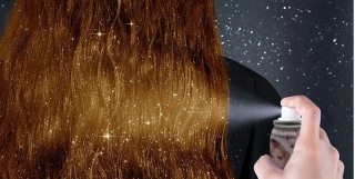 ZŁOTY BROKAT DO WŁOSÓW W SPRAYU