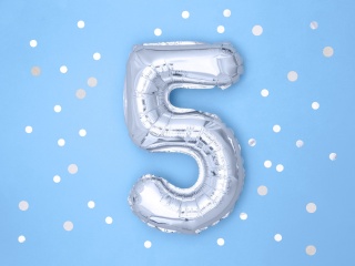 BALON FOLIOWY CYFRA 5 SREBRNA 35cm NA POWIETRZE