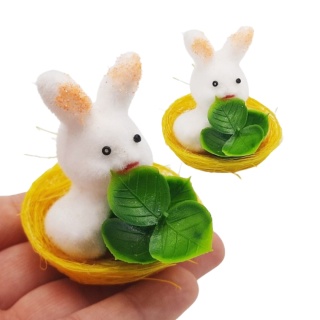 KRÓLICZEK W GNIAZDKU ŻÓŁTY OZODBA WIELKANOCNA DO KOSZYCZKA