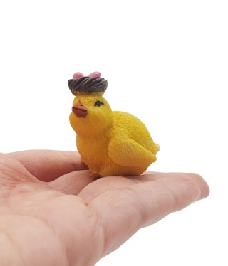 KURCZACZEK WIELKANOCNY Z GNIAZDKIEM FIGURKA OZDOBNA 4cm
