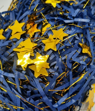 WYPEŁNIENIE DO PUDEŁEK GRANATOWE DO PREZENTÓW PAPIEROWA RAFFIA