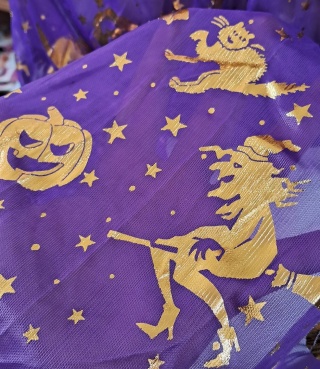 PELERYNA CZARODZIEJA CZARODZIEJKI FIOLETOWA 80cm PRZEBRANIE NA HALLOWEEN