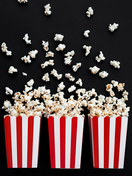 POPCORN BOX PUDEŁKA NA POPCORN 6szt. BIAŁO-CZERWONE PASKI POPCORN BOX PUDEŁKA NA POPCORN 6szt. BIAŁO-CZERWONE PASKI