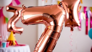BALON FOLIOWY CYFRA 7 RÓŻOWE ZŁOTO DUŻA 86cm ROSE GOLD URODZINY ROCZNICA