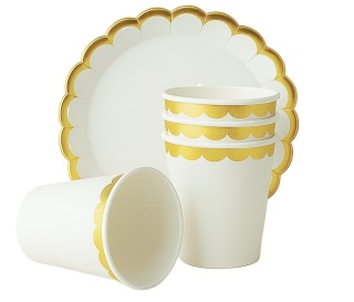 TALERZYKI I KUBECZKI BIAŁE Z FALBANKĄ ZESTAW DLA 6os.
