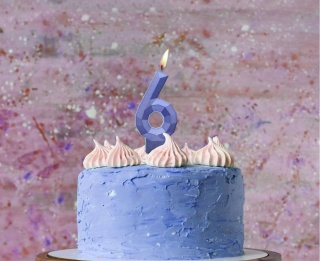 ŚWIECZKA CYFRA 6 NIEBIESKA 7,5cm METALICZNY GRANAT OMBRE