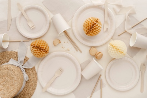 BEŻOWE SERWETKI GŁADKIE 20szt. 33x33cm SERWETKI JEDNORAZOWE FIOLETOWE